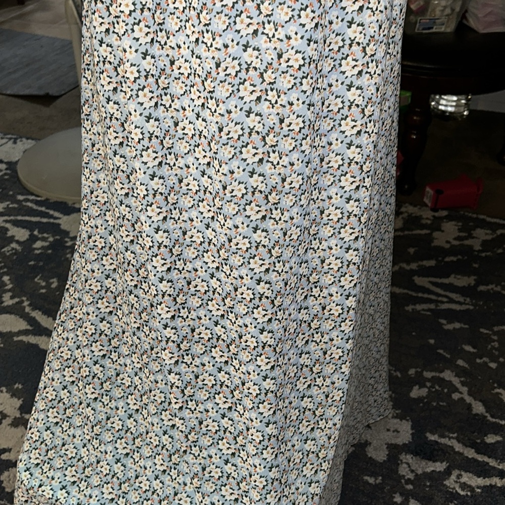 Off the shoulder maxi dress by boohoo in blue floral sz 22 - Picture 4 of 11
